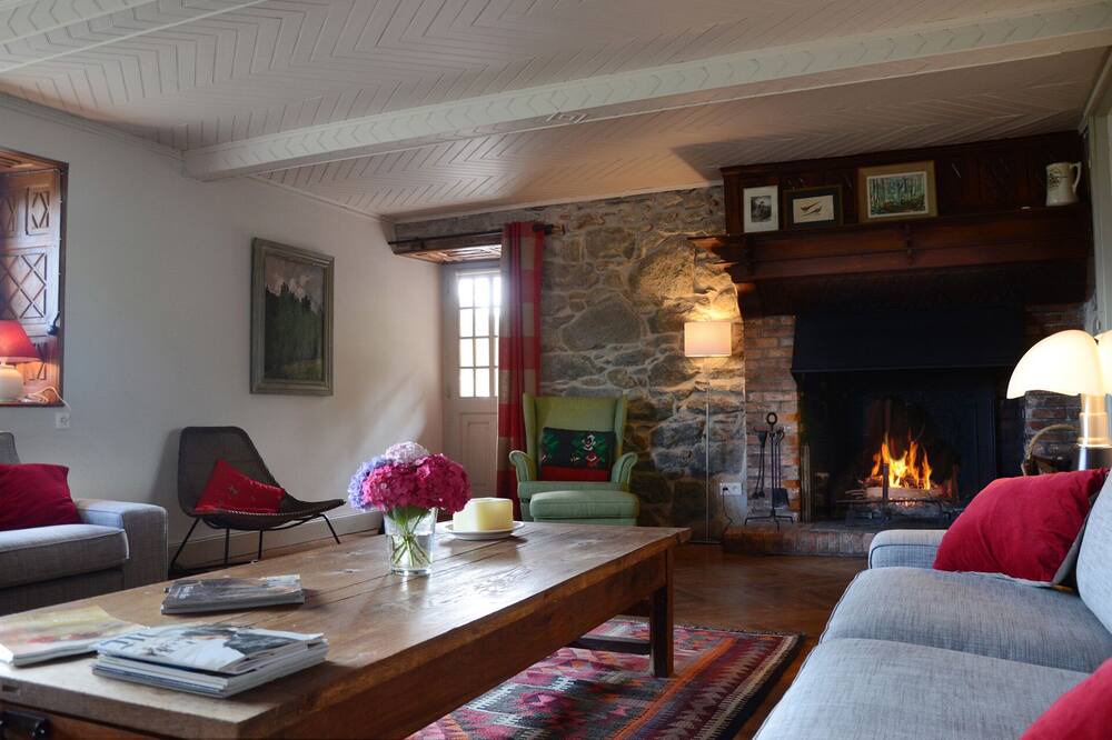Photo of Livingroom in Saint-Savin