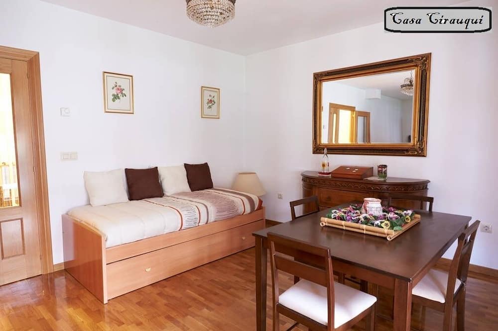 Photo of Livingroom in Cirauqui