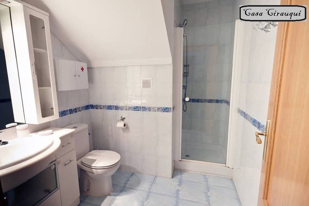 Photo of Bathroom in Cirauqui