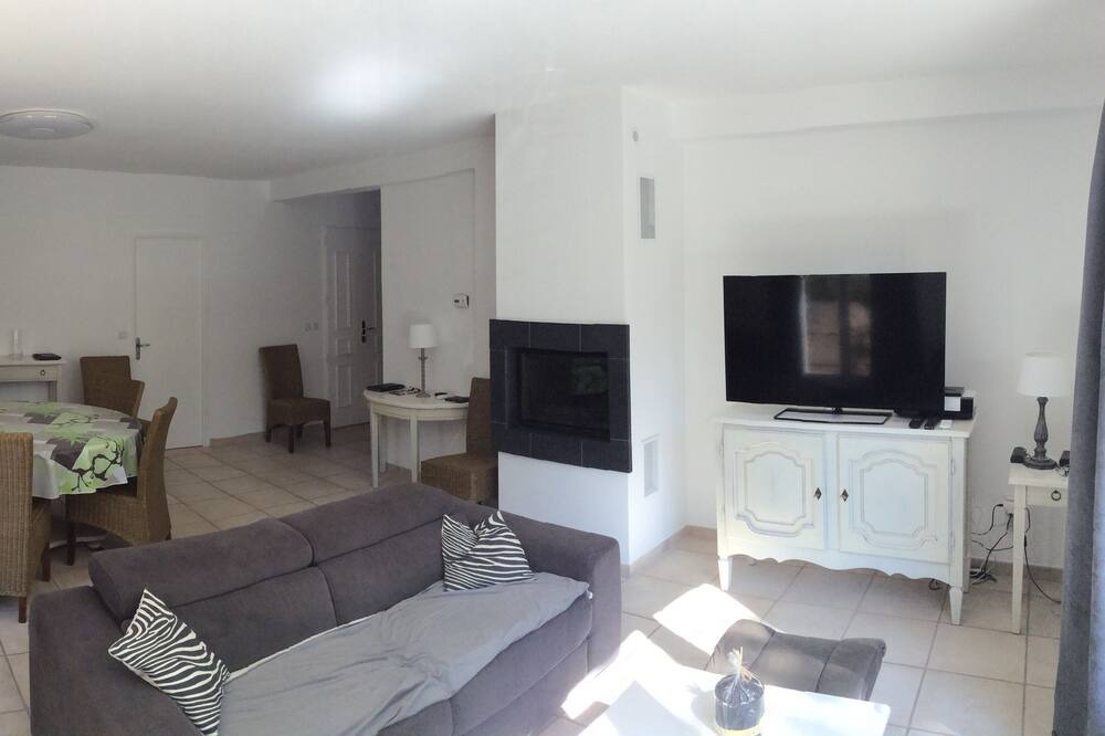 Photo of Livingroom in Pont Royal
