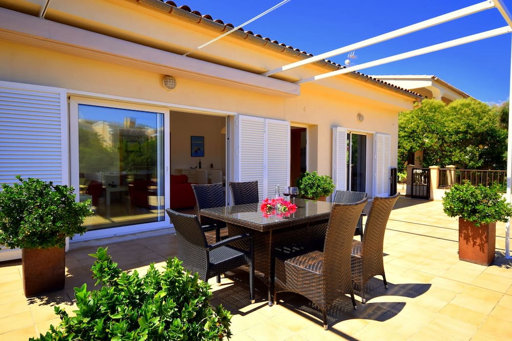 Photo of Patio Balcony in Cala Anguila-Cala Mendia