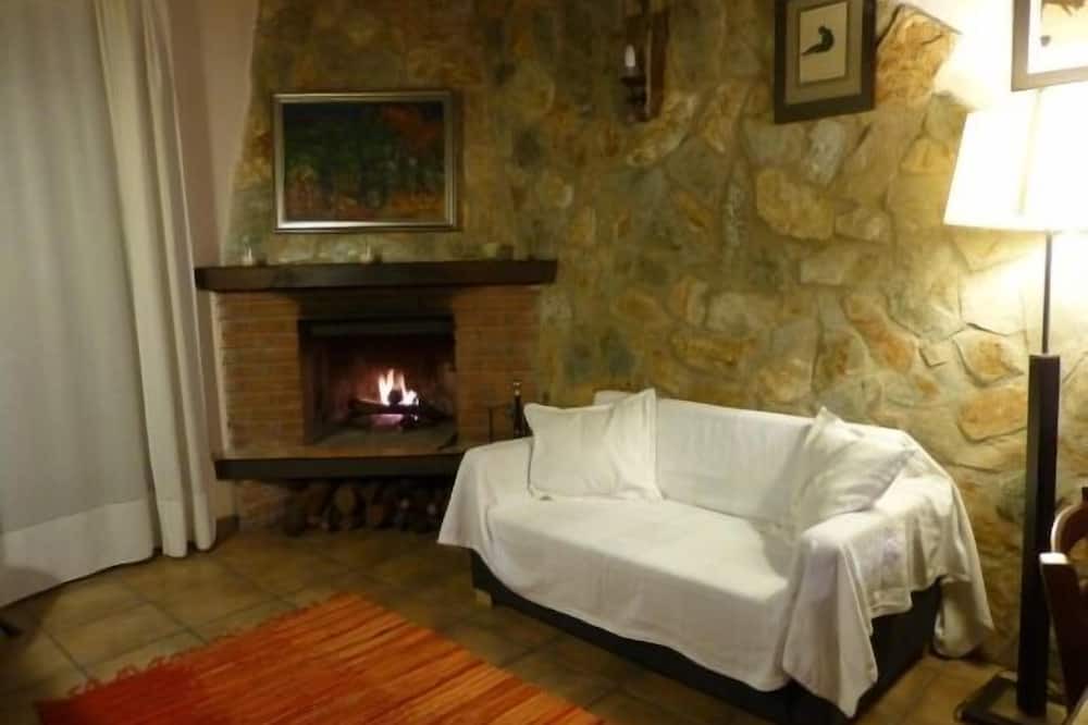 Photo of Livingroom in Gilgarcia