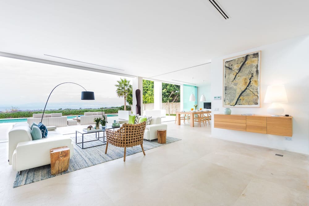 Photo of Livingroom in Son Veri Nou