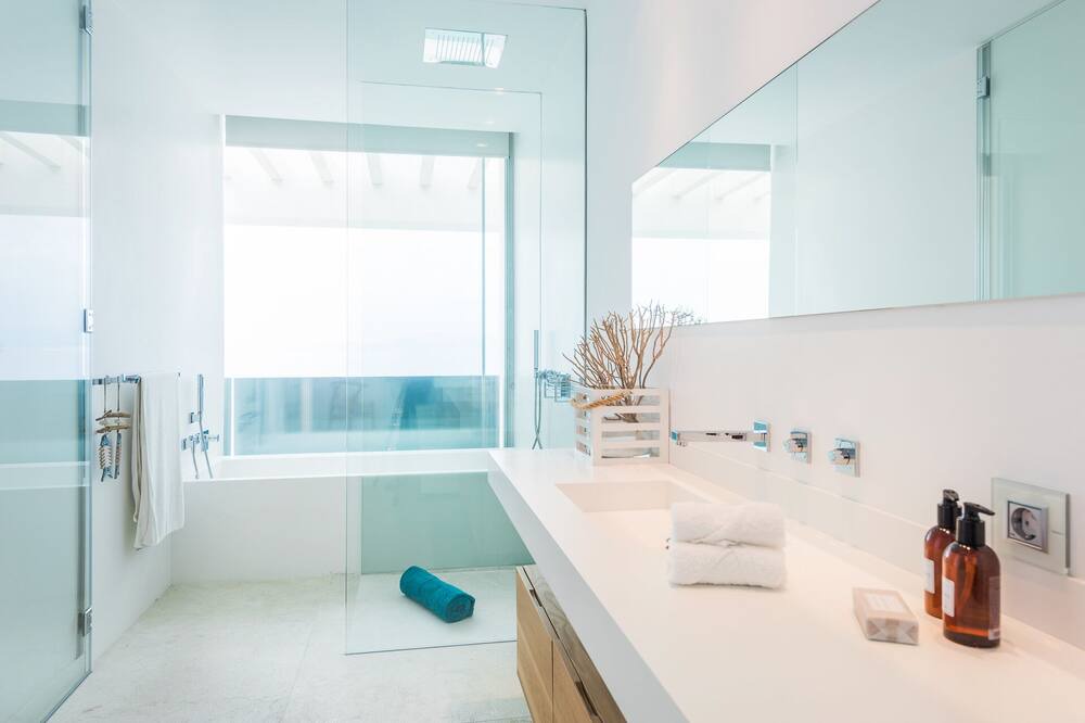 Photo of Bathroom in Son Veri Nou