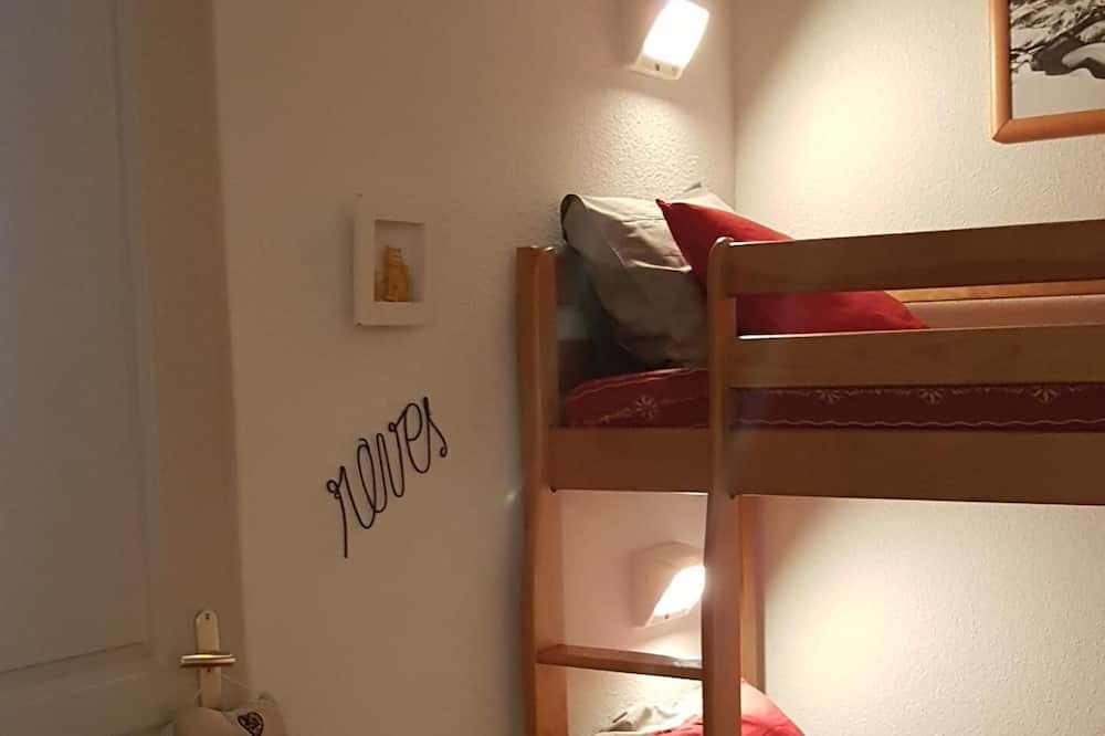 Photo of Bedroom in Albiez-le-Vieux