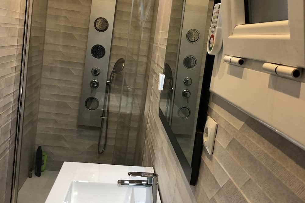 Photo of Bathroom in La Maternitat i Sant Ramon