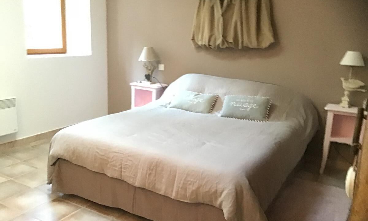 Photo of Bedroom in Plan-d'Orgon