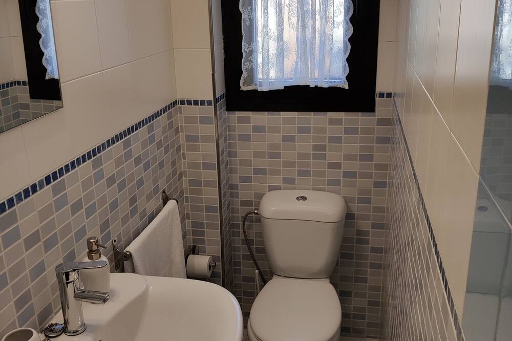 Photo of Bathroom in San Cristobal de Segovia