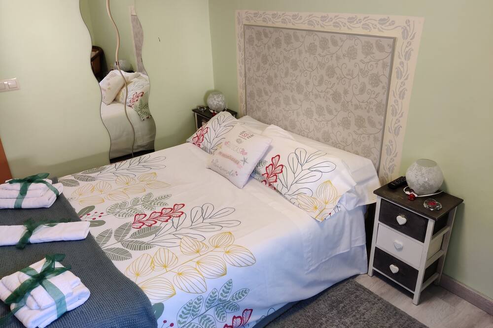 Photo of Bedroom in San Cristobal de Segovia