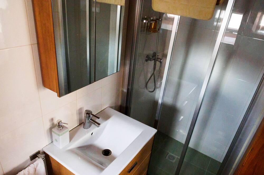 Photo of Bathroom in Lemaio
