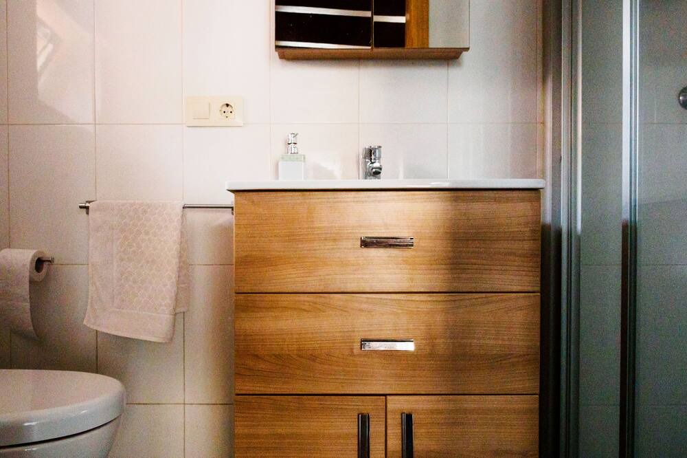 Photo of Bathroom in Lemaio