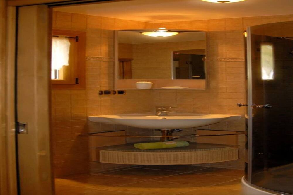 Photo of Bathroom in Mont-Saxonnex