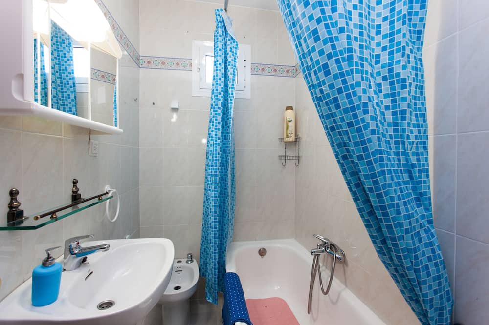 Photo of Bathroom in Villafranca de los Barros