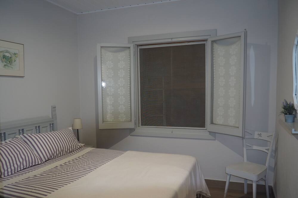 Photo of Bedroom in Begur