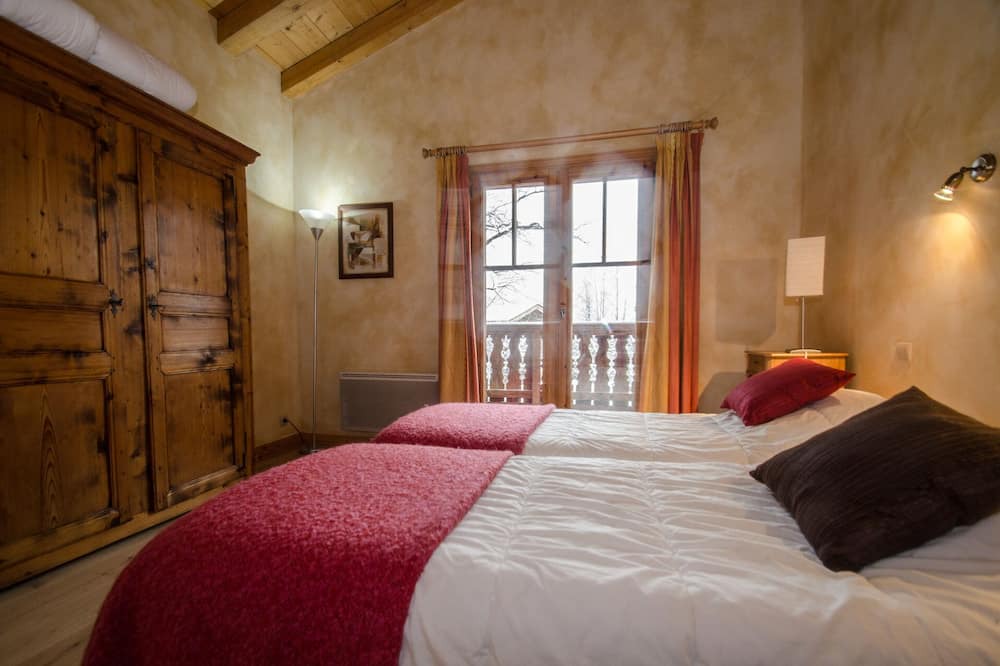 Photo of Bedroom in Les Tines