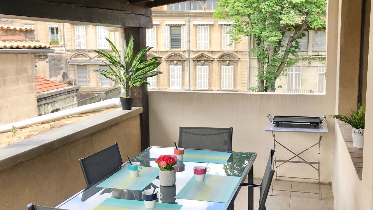 Photo of Outdoor in Avignon City Centre