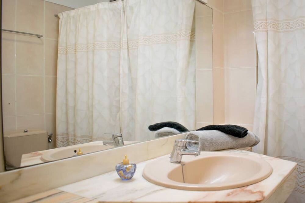 Photo of Bathroom in Puerto de Santiago