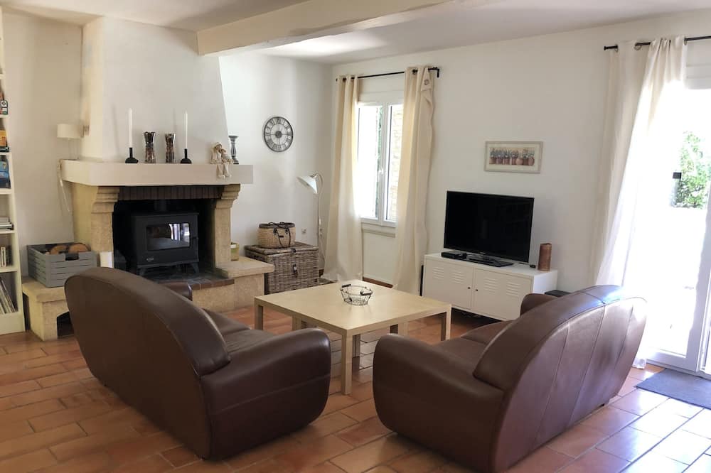 Photo of Livingroom in Mejannes-le-Clap
