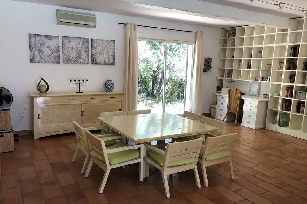 Photo of Kitchen in Mejannes-le-Clap