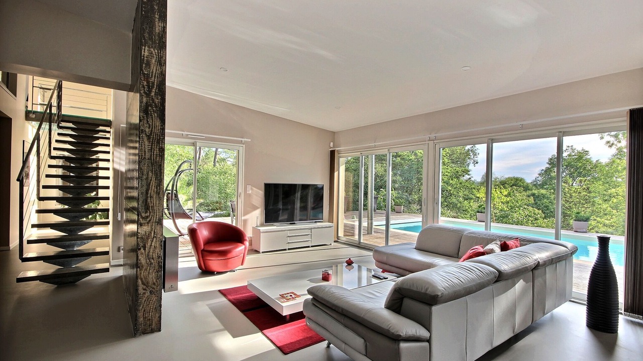Photo of Livingroom in Cosnac