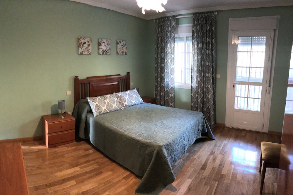 Photo of Bedroom in Jarandilla de la Vera