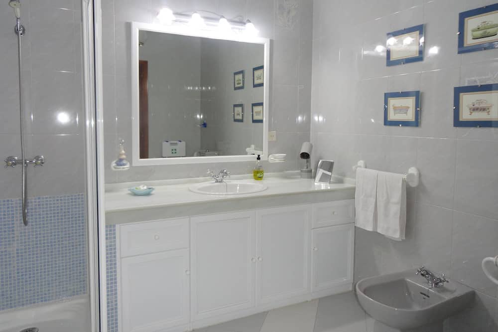 Photo of Bathroom in Olivenza