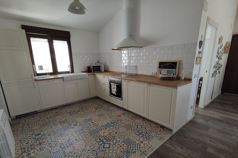 Photo of Kitchen in Almenara de Tormes