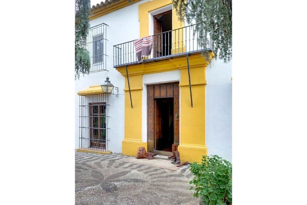 Photo of Outdoor in El Real de la Jara