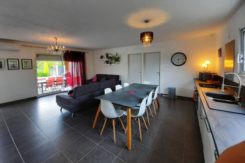 Photo of Livingroom in Lagorce