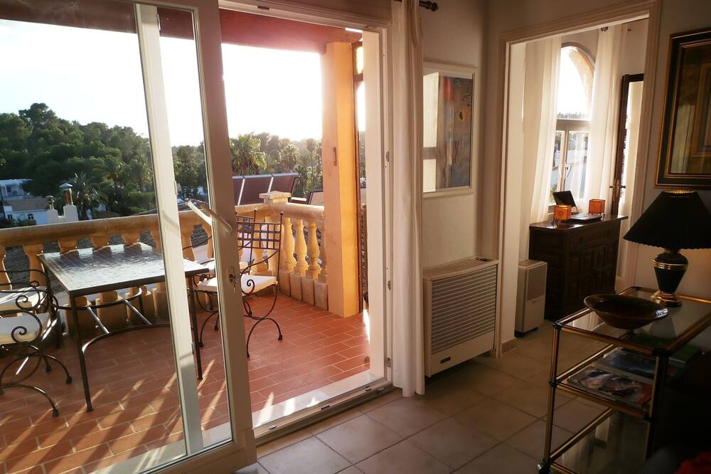 Photo of Livingroom in Cala Anguila-Cala Mendia