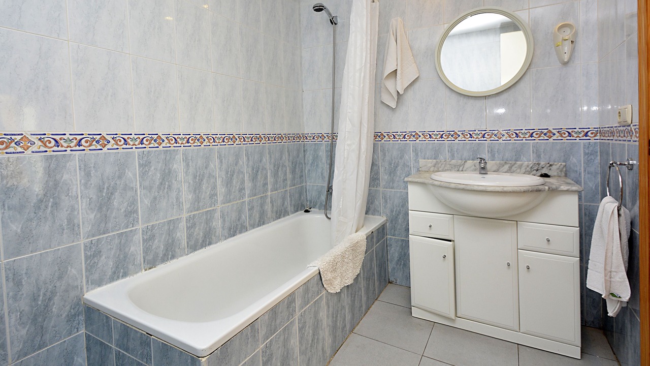 Photo of Bathroom in Alicante City Centre