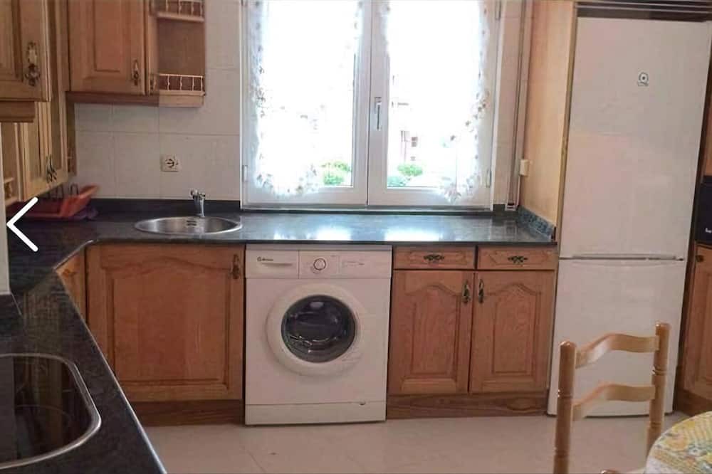 Photo of Kitchen in Torrelavega