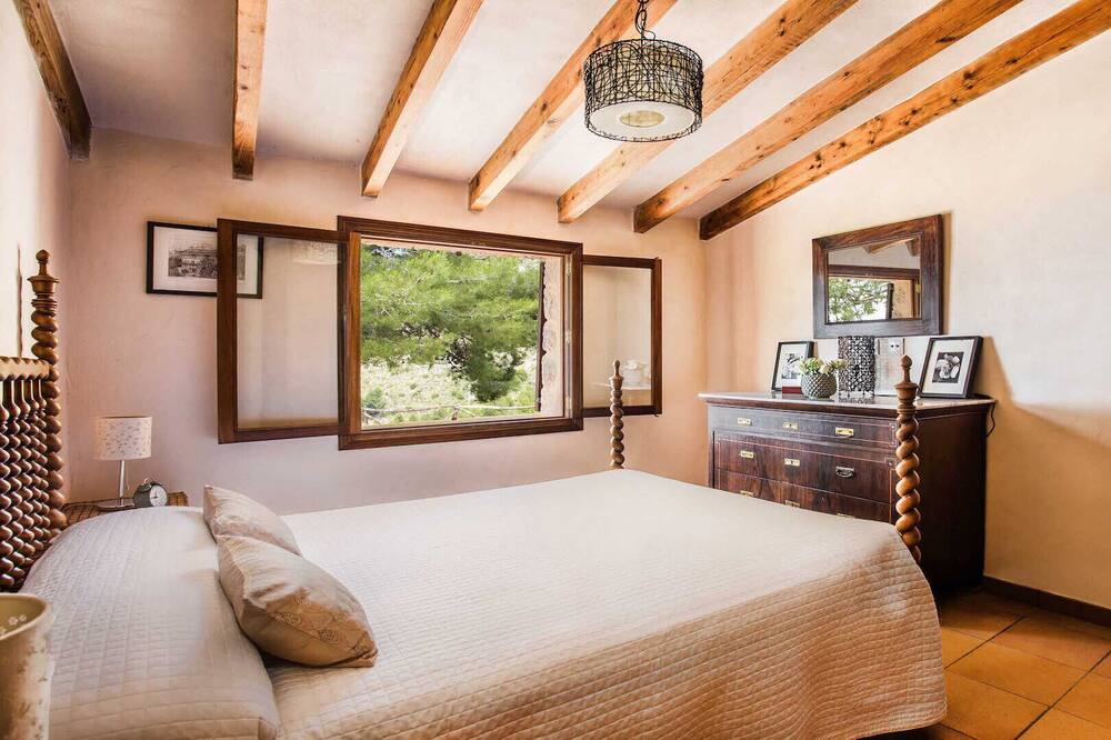 Photo of Bedroom in Escorca