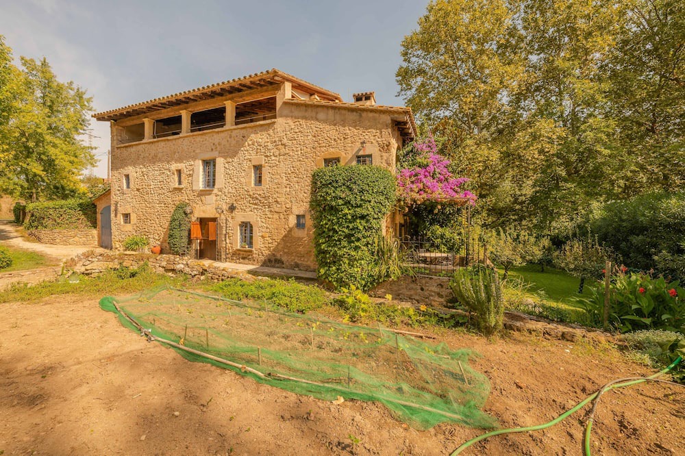 Photo of Outdoor in Cornella del Terri