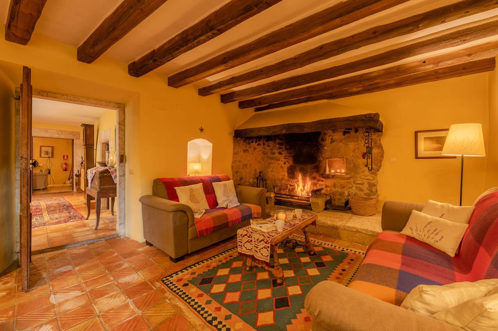 Photo of Livingroom in Cornella del Terri