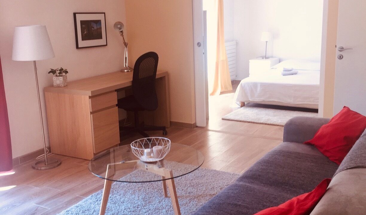 Photo of Livingroom in 9th Arrondissement