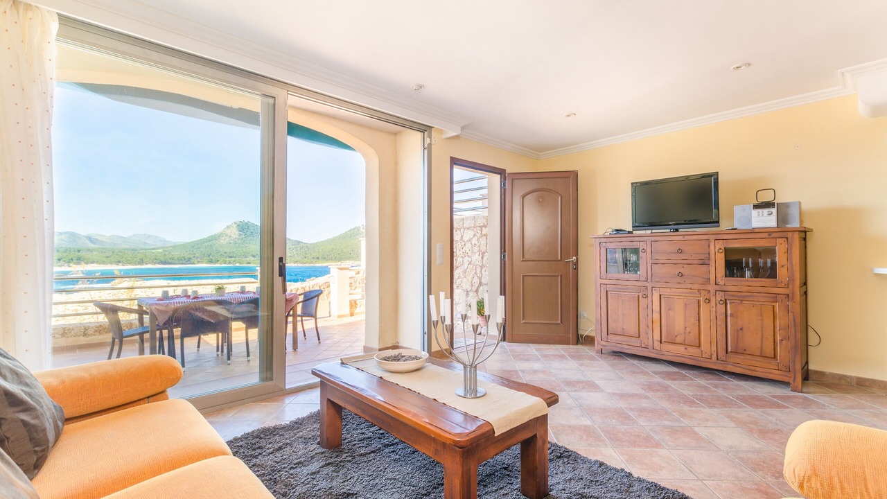Photo of Livingroom in Cala Agulla