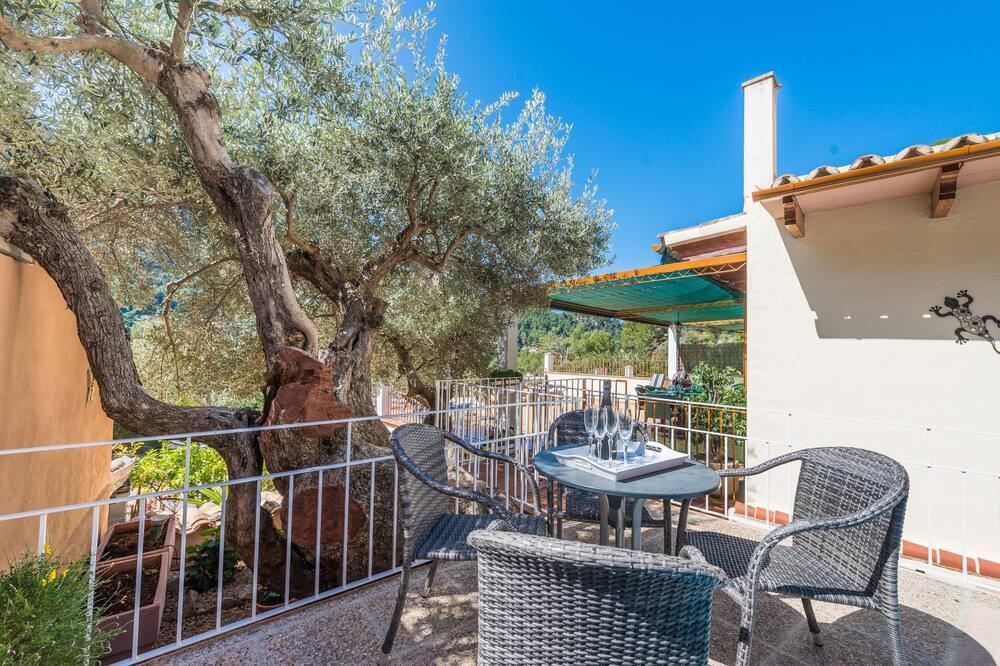 Photo of Patio Balcony in Escorca