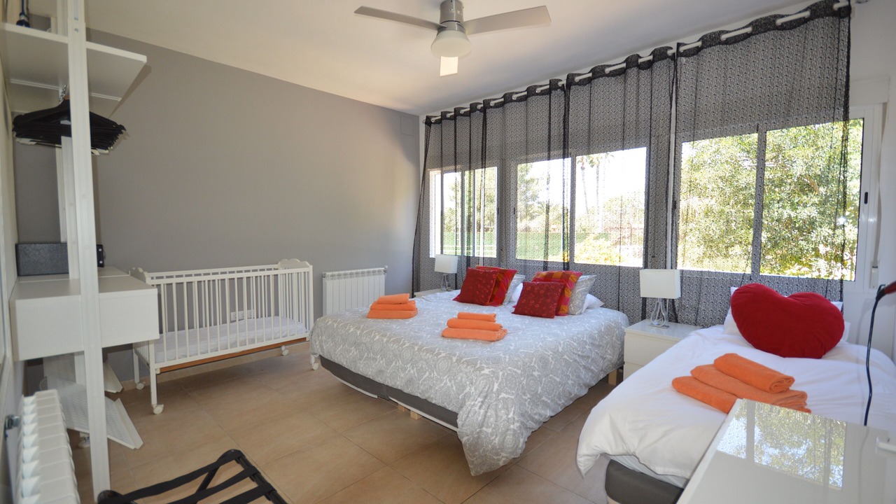 Photo of Bedroom in El Albir