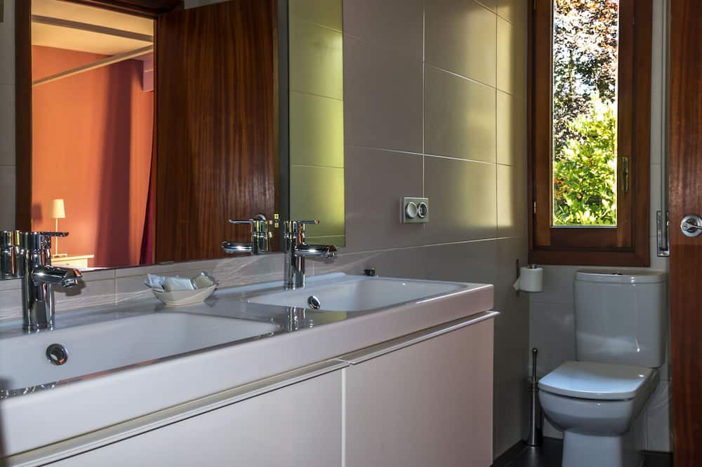 Photo of Bathroom in Oiartzun