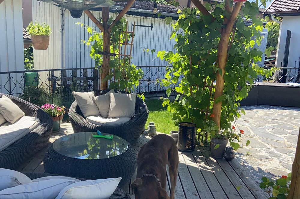 Photo of Patio Balcony in Prevessin-Moens