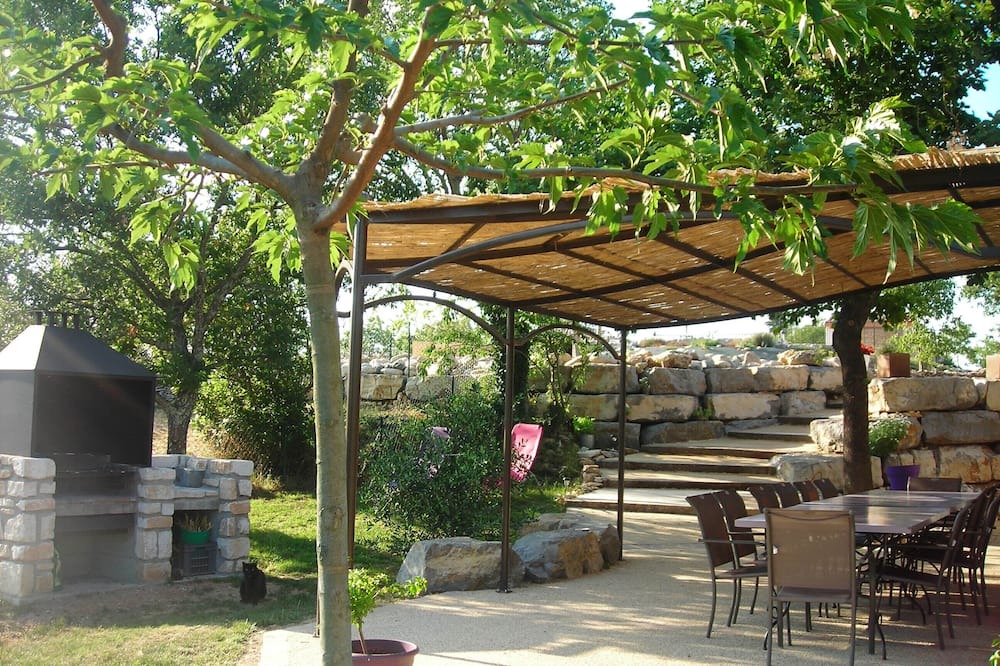 Photo of Outdoor in Lagorce