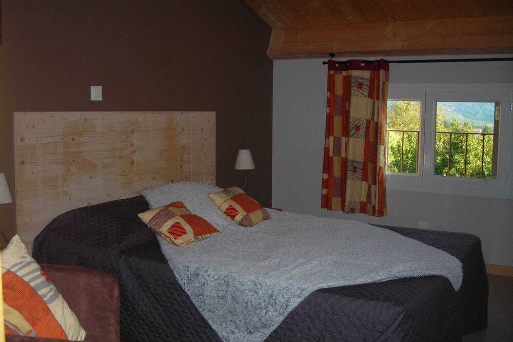 Photo of Bedroom in Lagorce