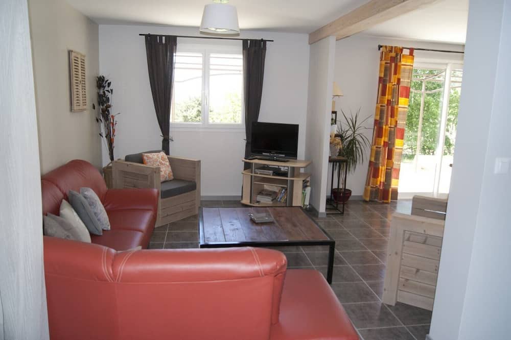 Photo of Livingroom in Lagorce