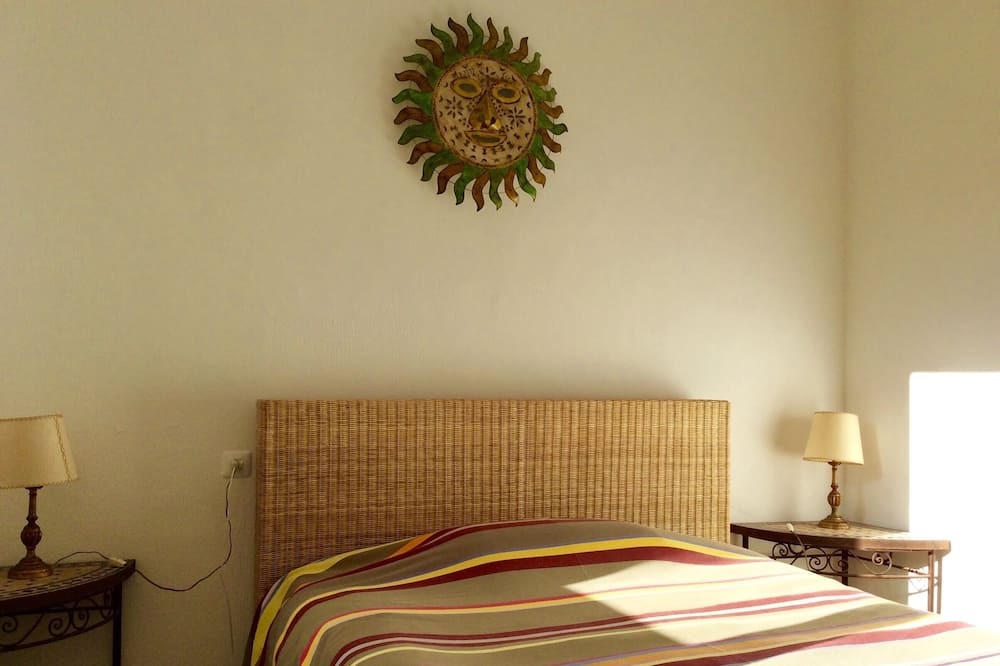 Photo of Bedroom in Pratdip