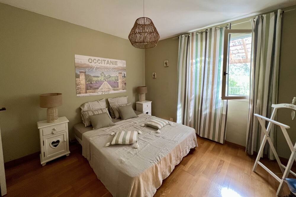 Photo of Bedroom in Poujols