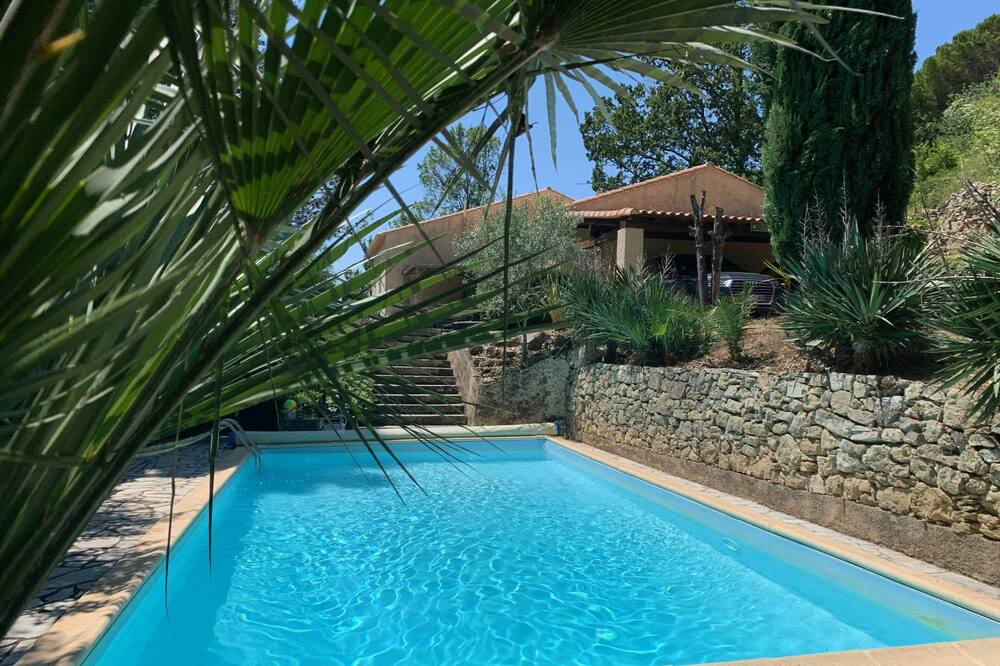 Photo of Outdoor in Poujols