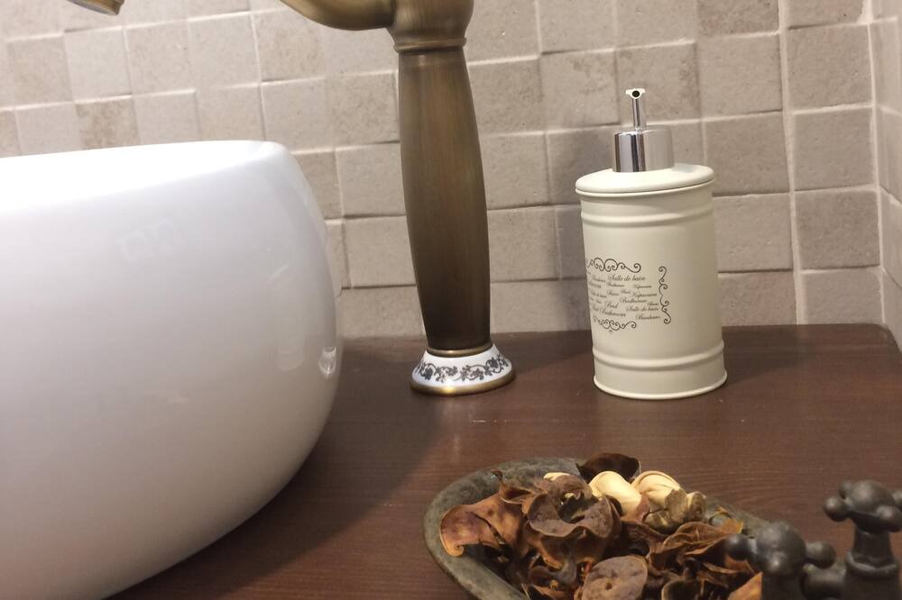 Photo of Bathroom in Hondarribia