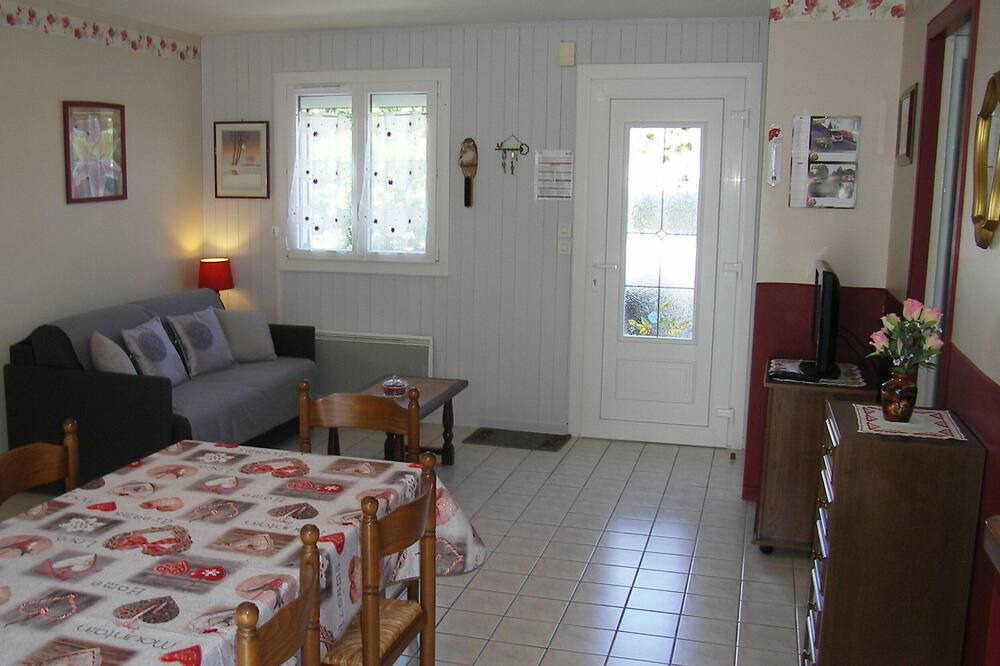 Photo of Livingroom in Pont-de-Poitte