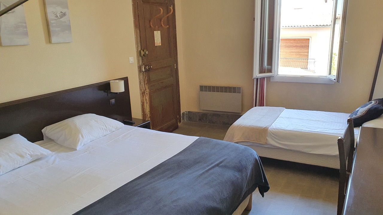Photo of Bedroom in Prades-le-Lez